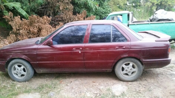 นิสสันเซ็นต้า เครื่องดีมีอินวอย lpg ทะเบียน กระจกไฟฟ้า พวงมาลัยไฟฟ้า ขาย22,000