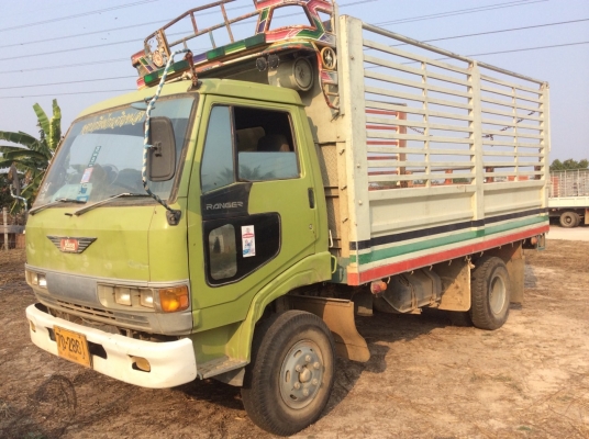 ขาย ยกชุด!  8 คัน 2,000,000 บาท (เกียร์ใหญ่ ช่วงล่างใหญ่ F หน้า-หลัง ทุกคัน)