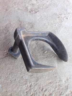 ทั่งซ่อมรองเท้า