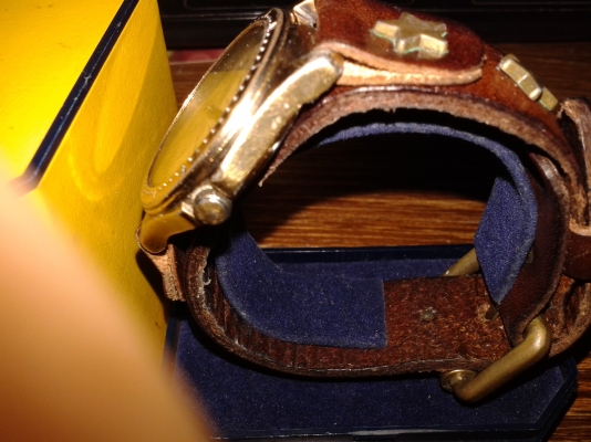 ขายนาฬิกาโบราณ ALBA QUARTZ ขอบคุณทีมงาน truck 2 hand ขายนาฬิกาโบราณ ALBA QUARTZ ขอบคุณทีมงาน truck 2 hand