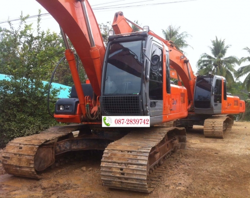 ขายรถแบคโฮ 2 คัน HITACHI ZX 200-1