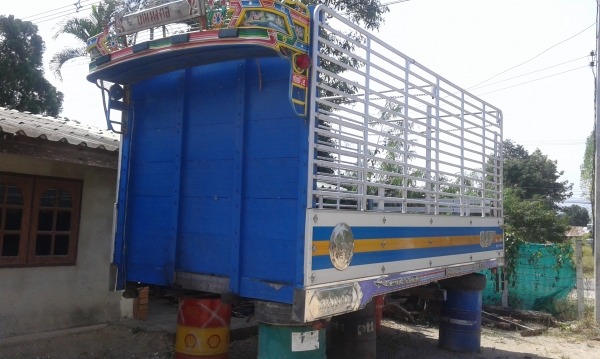 ขายกระบะไม้หกล้อสภาพดี