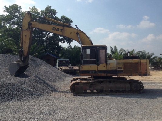 ขายรถแบคโฮ CAT E200B เปลี่ยนเครื่องเป็น 6BG1 พร้อมใช้งาน สนใจโทร 081-970-1072 ขายรถแบคโฮ CAT E200B เปลี่ยนเครื่องเป็น 6BG1 พร้อมใช้งาน สนใจโทร 081-970-1072