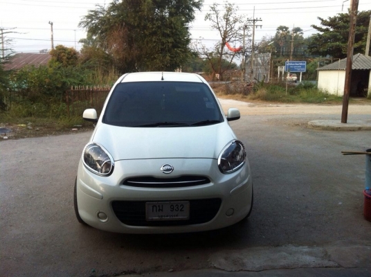 ขายนิสสันมาร์ช ปี 2012