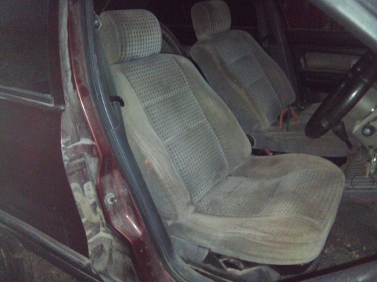 ขายแยกอะไหล่ เรโนR19 แกะทุกชิ้น ดูที่รายละเอียด