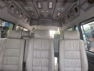 รถตู้ รถตู้