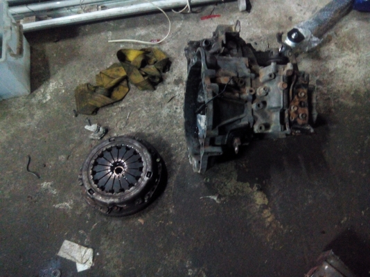 ขายเกียร์ธรรมดา 4A 5A 7A สวยๆ1ลูกคับ5500 พร้อมชุครัชฟลายวิน