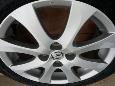 ขายล้อแม็ก Mazda 2 ขอบ15ยาง185/55/15 ปี12  4 ล้อ