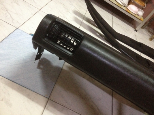 ขายคอนโซลกับชุดช่องแอร์แน่ๆe30เดิมแท้ สภาพสวยมีรอยแตก2รอยนิดเดียวตามรูป ราคา2200บาท โทร0924462525โส ขายคอนโซลกับชุดช่องแอร์แน่ๆe30เดิมแท้ สภาพสวยมีรอยแตก2รอยนิดเดียวตามรูป ราคา2200บาท โทร0924462525โส