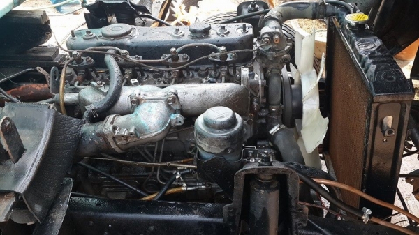 ขาย6ล้อกลางดัมพ์ดิน วัสดุก่อสร้างNKR58LK 110แรงกระบะยาว3.80เมตร แชชซีสวย พ.เพาเวอร์หัวเดิม เอกสารเล่มทะเบียนพร้อม พล้อมลุยงาน