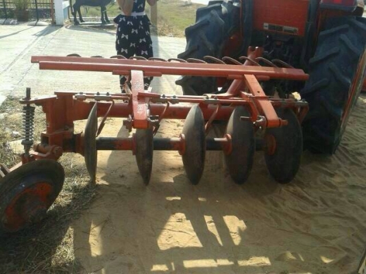 รถไถ2เพลา KUBOTA 47แรง **ราคา 470,000 บ.ต่อรอง**ขายKUBOTA-47แรง รถไถ2เพลา ส้มๆ KUBOTA L4708 4WD เครื่องเดิม เกียร์เดิม ท้ายเดิม เครื่องดี แรง ปั้มดีแน่น เกียร์ดีไม่มีหอน ทำงานดี เร็วดี คล่องตัว แรงดี ดันดีมากๆครับ ยกหางเร็วไม่อืด ใช้งานน้อย 1,4xx ชั่วโมง รถไถ2เพลา KUBOTA 47แรง **ราคา 470,000 บ.ต่อรอง**ขายKUBOTA-47แรง รถไถ2เพลา ส้มๆ KUBOTA L4708 4WD เครื่องเดิม เกียร์เดิม ท้ายเดิม เครื่องดี แรง ปั้มดีแน่น เกียร์ดีไม่มีหอน ทำงานดี เร็วดี คล่องตัว แรงดี ดันดีมากๆครับ ยกหางเร็วไม่อืด ใช้งานน้อย 1,4xx ชั่วโมง