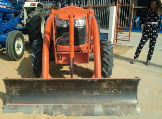 รถไถ2เพลา KUBOTA 47แรง **ราคา 470,000 บ.ต่อรอง**ขายKUBOTA-47แรง รถไถ2เพลา ส้มๆ KUBOTA L4708 4WD เครื่องเดิม เกียร์เดิม ท้ายเดิม เครื่องดี แรง ปั้มดีแน่น เกียร์ดีไม่มีหอน ทำงานดี เร็วดี คล่องตัว แรงดี ดันดีมากๆครับ ยกหางเร็วไม่อืด ใช้งานน้อย 1,4xx ชั่วโมง รถไถ2เพลา KUBOTA 47แรง **ราคา 470,000 บ.ต่อรอง**ขายKUBOTA-47แรง รถไถ2เพลา ส้มๆ KUBOTA L4708 4WD เครื่องเดิม เกียร์เดิม ท้ายเดิม เครื่องดี แรง ปั้มดีแน่น เกียร์ดีไม่มีหอน ทำงานดี เร็วดี คล่องตัว แรงดี ดันดีมากๆครับ ยกหางเร็วไม่อืด ใช้งานน้อย 1,4xx ชั่วโมง