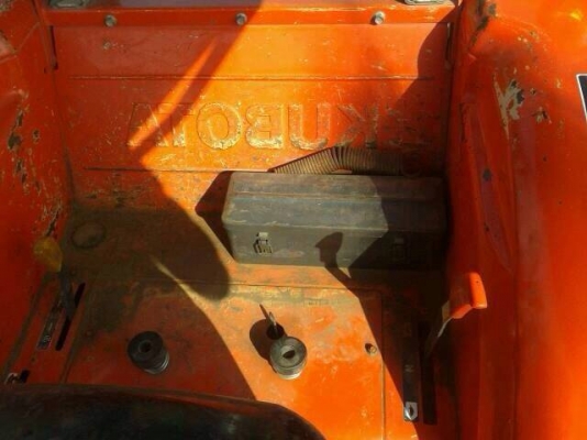 รถไถ2เพลา KUBOTA 47แรง **ราคา 470,000 บ.ต่อรอง**ขายKUBOTA-47แรง รถไถ2เพลา ส้มๆ KUBOTA L4708 4WD เครื่องเดิม เกียร์เดิม ท้ายเดิม เครื่องดี แรง ปั้มดีแน่น เกียร์ดีไม่มีหอน ทำงานดี เร็วดี คล่องตัว แรงดี ดันดีมากๆครับ ยกหางเร็วไม่อืด ใช้งานน้อย 1,4xx ชั่วโมง รถไถ2เพลา KUBOTA 47แรง **ราคา 470,000 บ.ต่อรอง**ขายKUBOTA-47แรง รถไถ2เพลา ส้มๆ KUBOTA L4708 4WD เครื่องเดิม เกียร์เดิม ท้ายเดิม เครื่องดี แรง ปั้มดีแน่น เกียร์ดีไม่มีหอน ทำงานดี เร็วดี คล่องตัว แรงดี ดันดีมากๆครับ ยกหางเร็วไม่อืด ใช้งานน้อย 1,4xx ชั่วโมง