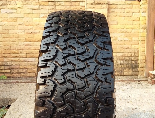 ยาง,285-75-16 BF Goodrich All-Terrain T/A ปี12เส้นเดียว 2,500