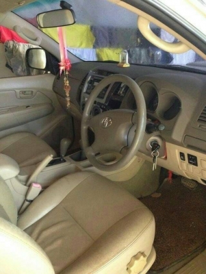 ขาย vigo 4x4 ปี 07 ขาย vigo 4x4 ปี 07