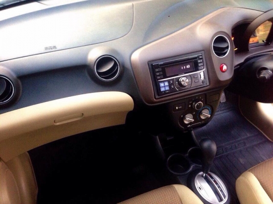 ขาย honda brio ปี13