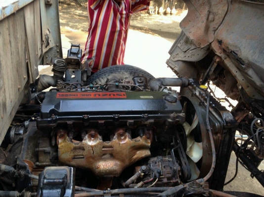 รถหกล้อกระบะบรรทุก ISUZU NPR 120แรงม้า ปี2538 รถห้าง