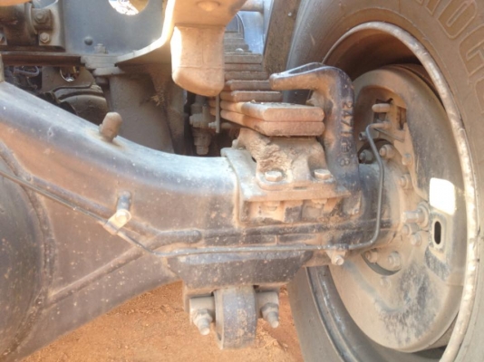 ขายรถสิบล้อหัวลาก Isuzu Dace 320 ยูโรทู แม็คโหลด รถน้ำมันเดิมๆบางๆ