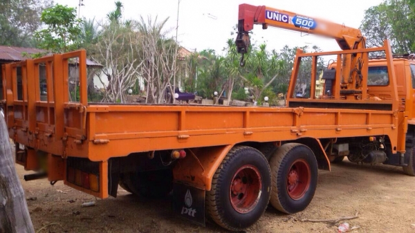 ขายรถบรรทุกสิบล้อติดเครน ISUZU FVM32PR เครื่อง 175 แรง 1 เพลา ปี 40 ติดเครนUNIC 3.5 ตัน ช่วงยาว 7.20 เมตร ขายรถบรรทุกสิบล้อติดเครน ISUZU FVM32PR เครื่อง 175 แรง 1 เพลา ปี 40 ติดเครนUNIC 3.5 ตัน ช่วงยาว 7.20 เมตร