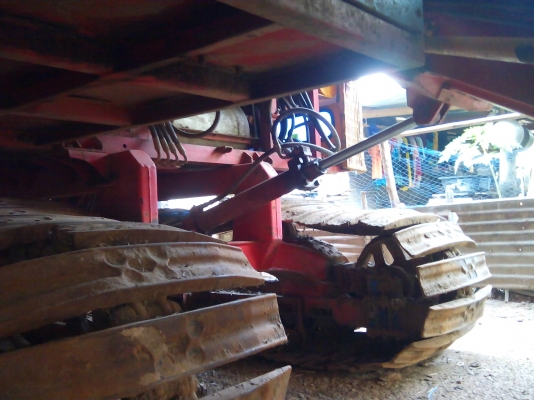 ขายรถเกี่ยวข้าว ศักพัฒนา อุ้ม 2.5 ตัน ปี 52 พร้อมเทรลเลอร์ JCM 10 ล้อ 2 เพลา หน้าเกียว 3 เมตร ขายรถเกี่ยวข้าว ศักพัฒนา อุ้ม 2.5 ตัน ปี 52 พร้อมเทรลเลอร์ JCM 10 ล้อ 2 เพลา หน้าเกียว 3 เมตร