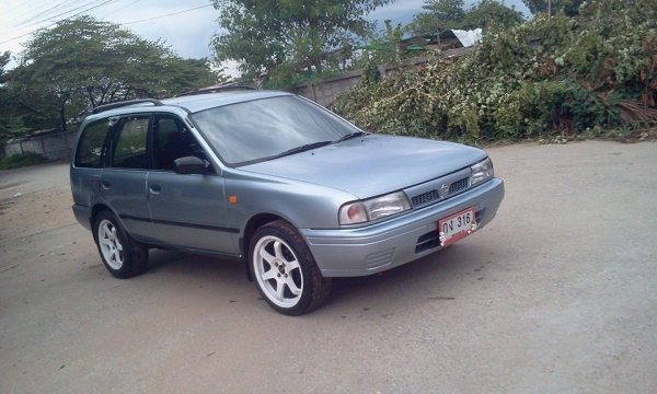 ขาย นิสสัน NV ปี95 รถบ้านๆเดิมๆ  น่าใช้ พร้อมทำมาหากิน ขายถุกๆ