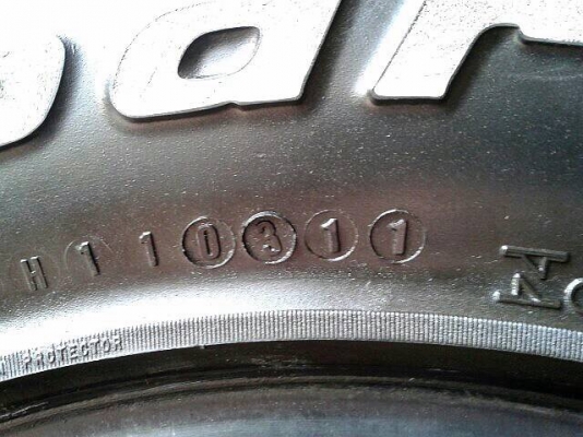 ขายยางBF All 265/75/16ปี11 สภาพติดหนวด