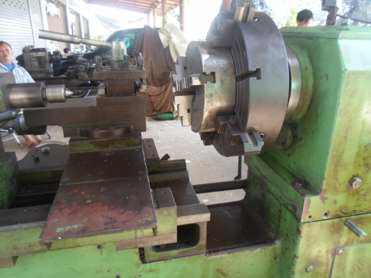 แท่นกลึง 6 ฟุต รุ่นหนัก  2 เพลา เกียร์บล็อก พร้อมใช้งาน ด่วน !!!  98,000