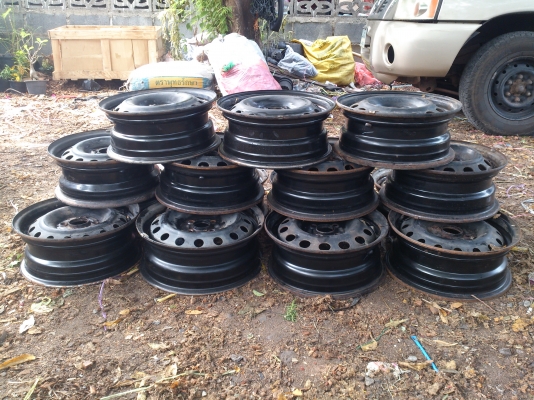 ขายเหมากะทะล้อ 4รู100 จำนวน 15  วง ทั้งหมดราคา 2000 บาท
