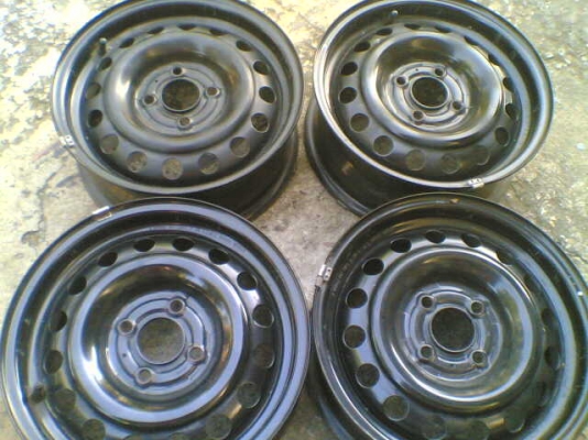 ขายกระทะล้อขอบ14 , 4รู100 (นิสสันมาร์ช)