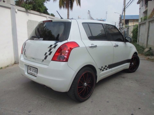 SWIFT 1.5 ปี 2012 ตัว TOP ออกรถ 15,000