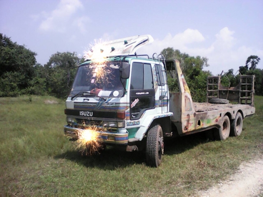 10ล้อท้ายลาด2เพลา ISUZU ร็อคกี้ 210 แรง เครื่องเดิม เกียร์เดิมฟุลเลอร์ เล่มพร้อม..