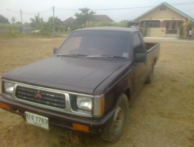 ขาย49000รถกระบะมิตซู   L200ไซโคลน   พร้อมใช้งาน0810076640