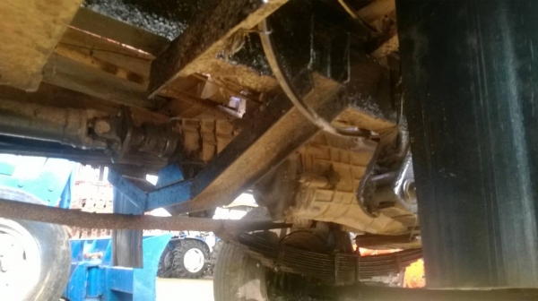 ายอีแต๋นเครื่องสี่สูบมีเกียร์กลาง เครื่องอีสุ เพลาใหญ่พร้อมใช้งานราคา65000บาทราคานี้ยังต่อรองได้อีกนะครับสนใจโทร0813655997อำพร พาเจริญ