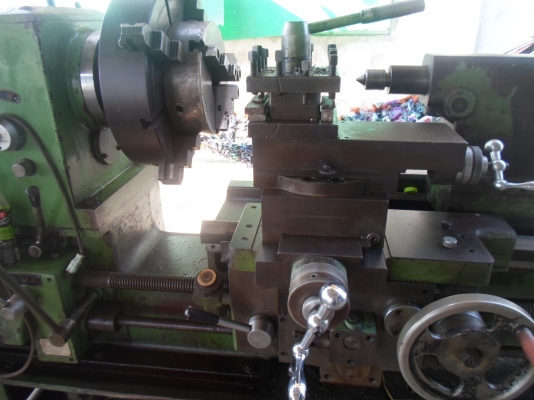 แท่นกลึง 6 ฟุต รุ่นหนัก 2 เพลา เกียร์บล็อก พร้อมใช้งาน ด่วน !!! 98,000 แท่นกลึง 6 ฟุต รุ่นหนัก 2 เพลา เกียร์บล็อก พร้อมใช้งาน ด่วน !!! 98,000