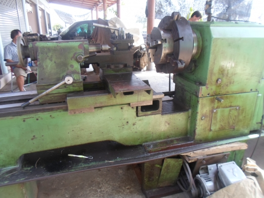 แท่นกลึง 6 ฟุต รุ่นหนัก 2 เพลา เกียร์บล็อก พร้อมใช้งาน ด่วน !!! 98,000 แท่นกลึง 6 ฟุต รุ่นหนัก 2 เพลา เกียร์บล็อก พร้อมใช้งาน ด่วน !!! 98,000