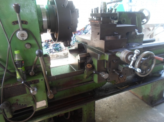 แท่นกลึง 6 ฟุต รุ่นหนัก 2 เพลา เกียร์บล็อก พร้อมใช้งาน ด่วน !!! 98,000 แท่นกลึง 6 ฟุต รุ่นหนัก 2 เพลา เกียร์บล็อก พร้อมใช้งาน ด่วน !!! 98,000