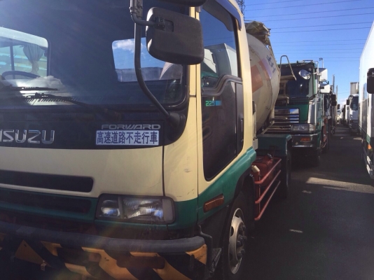 SALE ISUZU FSR33D4S    5.6Q