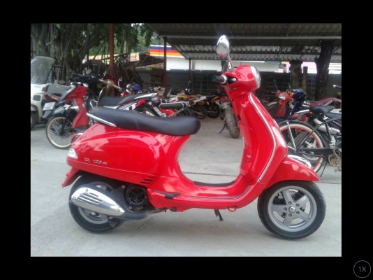 Vespa lx125ieจดปี56วิ่ง7พันกว่าโล