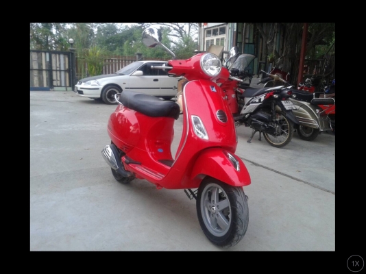 Vespa lx125ieจดปี56วิ่ง7พันกว่าโล