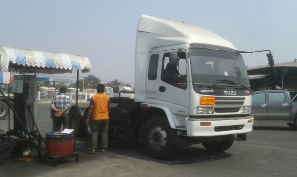 ขายด่วนหัวลาก10ล้อisuzu 320