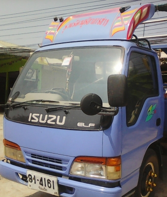 หกล้อ อีซูซุ NKR130แรง ปี46 แอร์ พ.เวอร์ สภาพดีพร้อมใช้งาน ทะเบียนพร้อมโอน