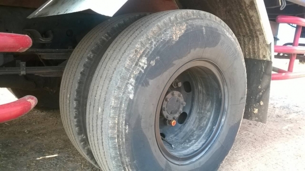 ขาย 6 ล้อ ISUZU NQR 175 ปี 55 กระบะยาว 5.50 เมตร คัสซีสวย ยางเรเดียลเต็มทั้ง 6 เส้น แอร์เย็น ทะเบียนพร้อมโอนครับ ขาย 6 ล้อ ISUZU NQR 175 ปี 55 กระบะยาว 5.50 เมตร คัสซีสวย ยางเรเดียลเต็มทั้ง 6 เส้น แอร์เย็น ทะเบียนพร้อมโอนครับ