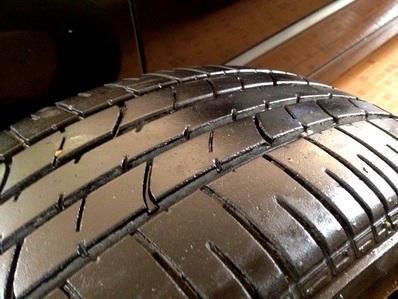 ---ขายแล้ว---ยาง2เส้น