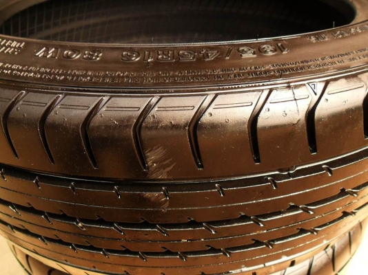 ยางแก้มเตี้ยขอบ16 ดันล็อป195-45-R16ลงพื้นกลางปี13(4เส้น3,400บ)ดอกหนามาก90\% ยางแก้มเตี้ยขอบ16 ดันล็อป195-45-R16ลงพื้นกลางปี13(4เส้น3,400บ)ดอกหนามาก90\%