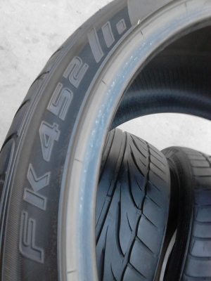 275/30ZR19 FALKEN  FK452 ถอดจากรถ BENZ ชุด 4 เส้น TEL.081-427-3941