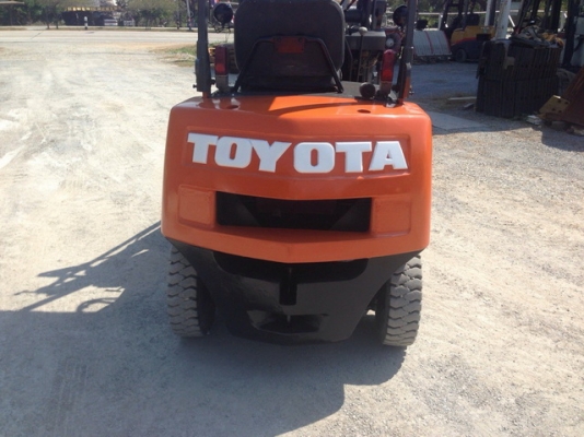 รถตักเล็กเครื่องยนต์เบนซิน TOYOTA SG10 เก่าญี่ปุ่น