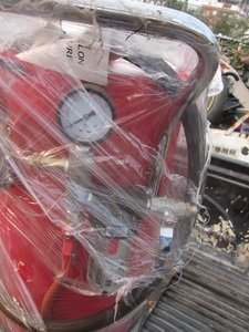 แจ้งลูกค้า ที่สั่งถังพ่นทรายไว้นะครับ ตอนนี้ของเข้ามาแล้วครับ มารับได้เลยครับ