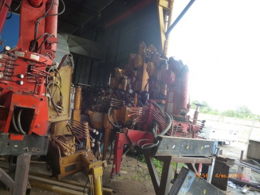 ขายเครนติดหลังรถบรรทุก6ล้อและ10ล้อ ขนาด 2.5-3และ5ตัน ขายเครนติดหลังรถบรรทุก6ล้อและ10ล้อ ขนาด 2.5-3และ5ตัน