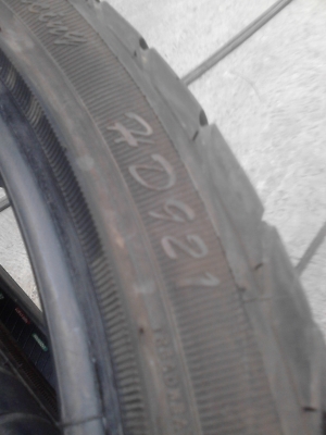 245/35R20 HAIDA HD921 ปี 2014 มี 2 เส้น TEL.081-427-3941