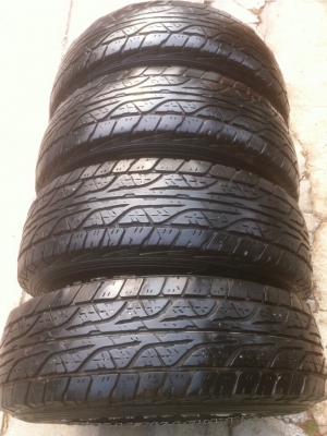 ขายยาง dunlop at 30 x 9.5 x 15 ปี 12 (ปรับราคาเหลือ 3500 )